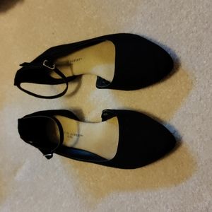 Black Flats Size 7 Charles Albert